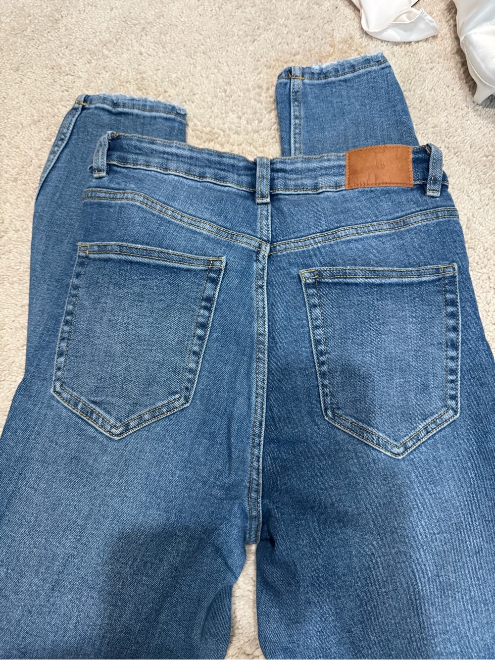 Zara Blue Straight Leg Women’s Jeans - Picture 2 of 3